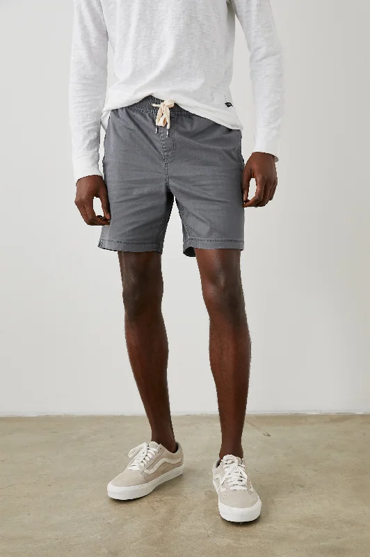 CRUZ SHORT - CHARCOAL