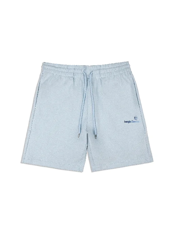 Gradiennte Shorts- Clear Sky