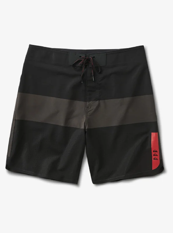 Highline Pro Scallop 19" Boardshorts - Black