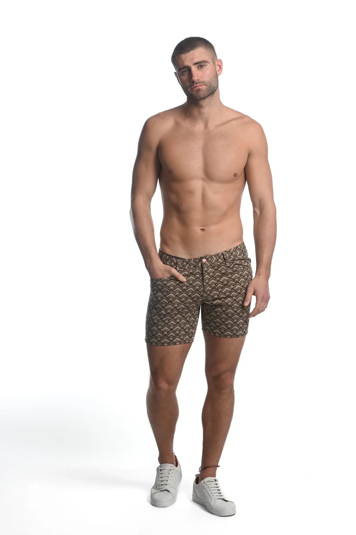 LIMITED-EDITION STRETCH KNIT SHORT