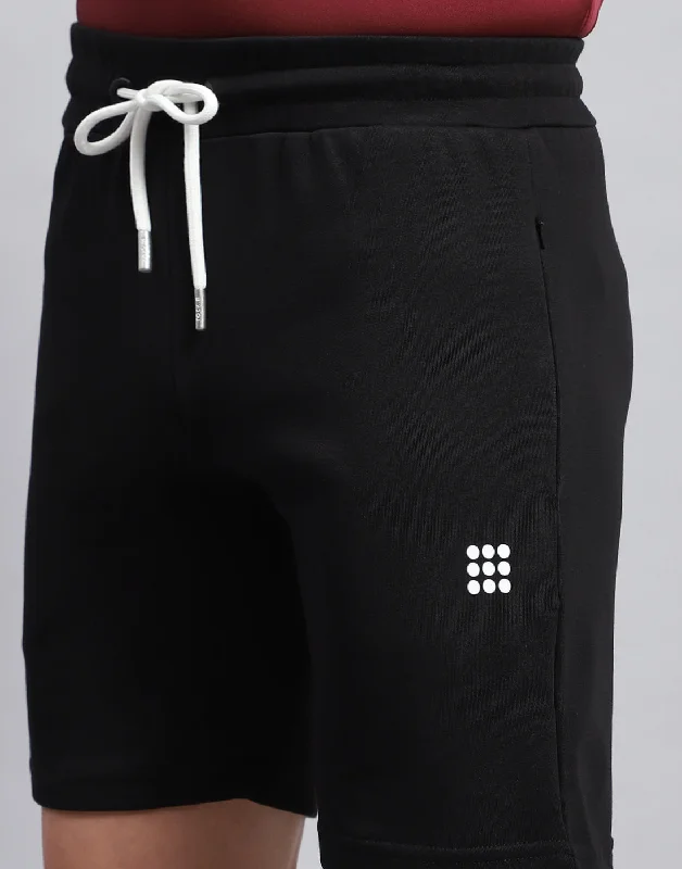 Men Black Solid Smart Fit Short