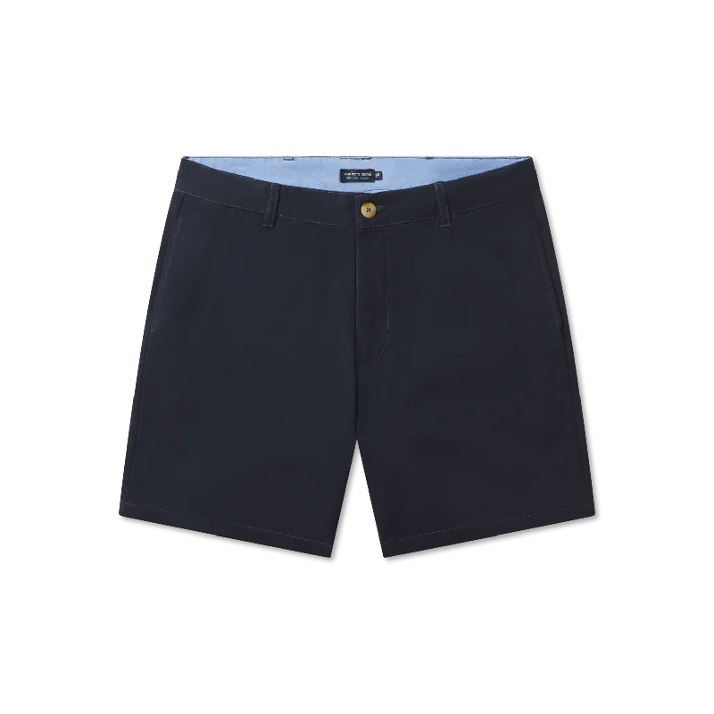 Regatta Short - 8in. Flat Front