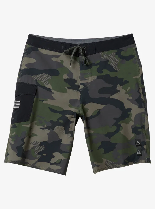 Surfsilk Hawaii Camo 21 21" Boardshorts - Thyme