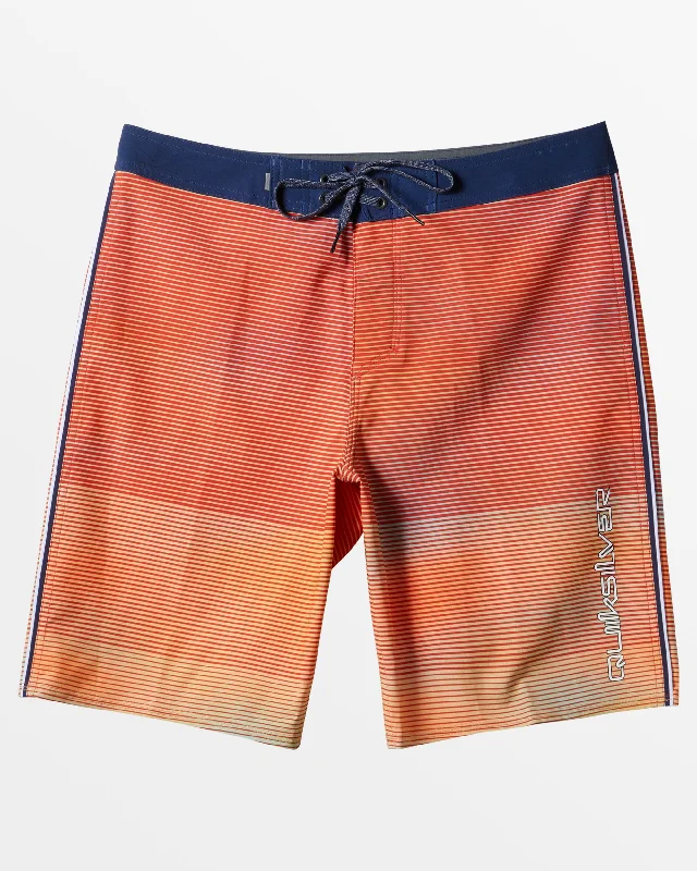 Surfsilk Massive 20" Boardshorts - Grenadine